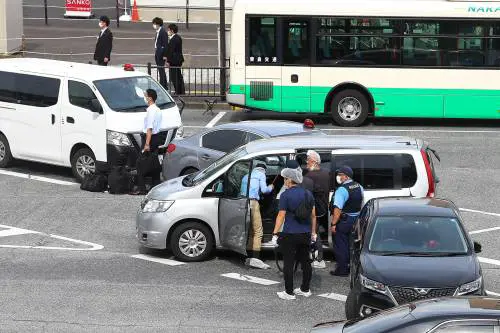 Tetsuya, il disoccupato fanatico delle armi. L'ipotesi lupo solitario e l'ombra della setta
