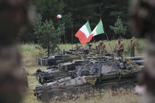 Italia pronta a "puntellare" la Nato: dove possono andare i soldati