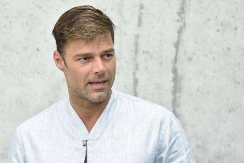 Ricky Martin rischia il carcere: "Relazione con il figlio di sua sorella"