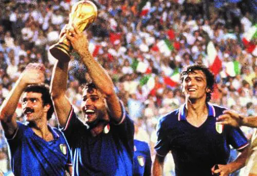 "Il mondo è solo azzurro". Così Arpino lo raccontò ai lettori de il Giornale