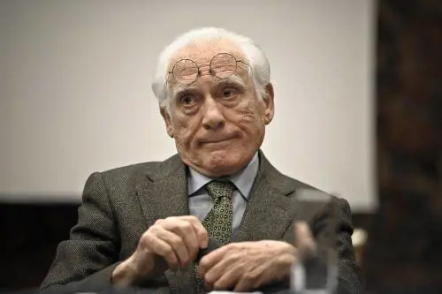 Morto Angelo Guglielmi, guidò Rai3 lanciando programmi di successo