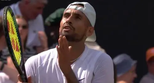 "C'è una matta ubriaca". Lo sfogo di Kyrgios: cos'è successo a Wimbledon