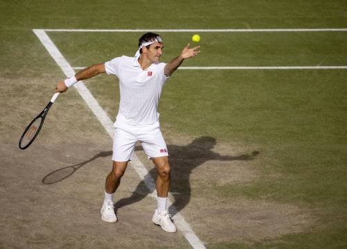 Federer sparito dal campo e ora dal ranking