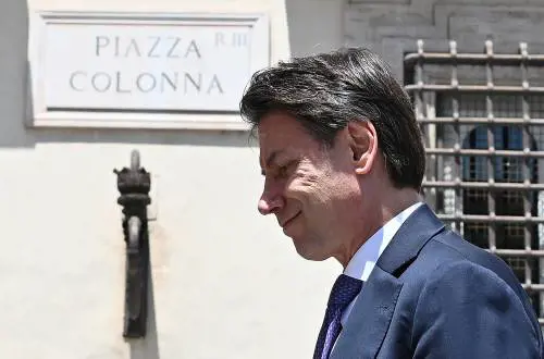Così Conte cerca una nuova verginità (sulla pelle degli italiani)