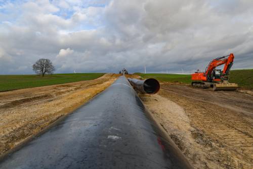 "Mosca brucia il gas per l'Ue". Dagli Usa armi per un miliardo