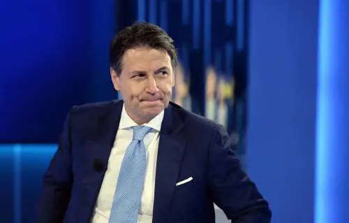 Con Conte e i 5S siamo al ridicolo