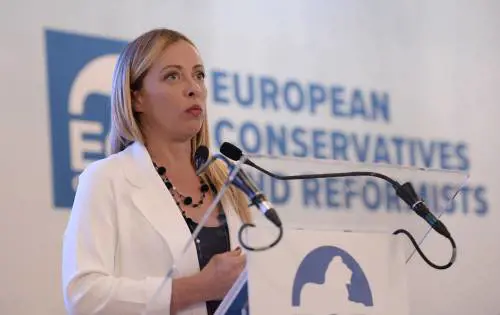 Fdi teme giochetti: "Parlamento ormai delegittimato. Assurdo non votare"