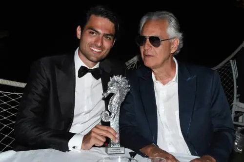 Andrea Bocelli: “Per la prima volta sento cantare mio figlio senza di me”