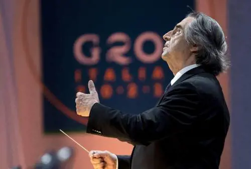 Muti dirige Verdi da "amante" fedelissimo. E il solista Klieser esalta con Mozart