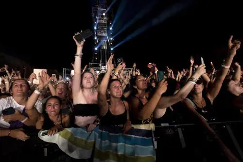 "Se la gente non balla è colpa tua". Mahmood contro Rhove
