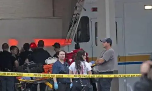 L'America torna Far West Spara e uccide 3 persone. Un passante lo ammazza