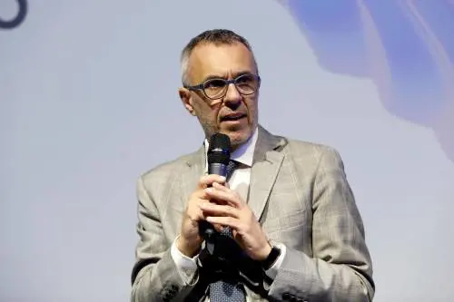 Cariplo, 350 milioni nel capitale di Intesa e sale dal 3,9 al 4,8%