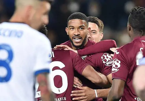 La Juve soffia Bremer all'Inter: esplode la polemica sui social