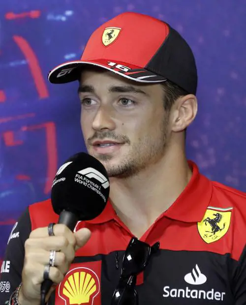 Il "sopravvalutato" Leclerc ricorda Schumi