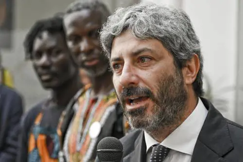 Il solito doppiopesismo della sinistra: insultano Fontana ma scordano Fico