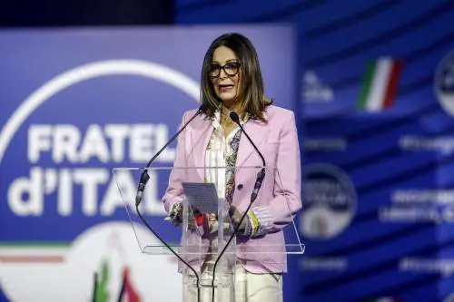 Pestaggio in Centrale Video choc e polemiche