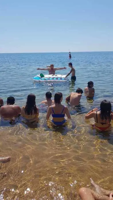 Il parroco celebra la santa messa