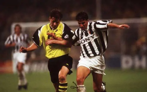 Alex Del Piero in azione contro il Borussia 