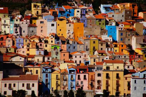 Sardegna, la magia del borgo colorato di Bosa