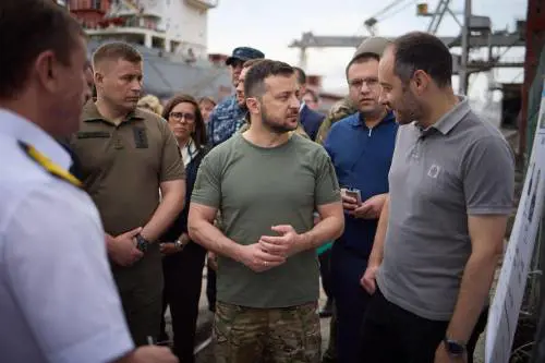 L'accusa (nascosta) all'Ucraina, fregatura Di Maio e Taiwan: quindi, oggi...