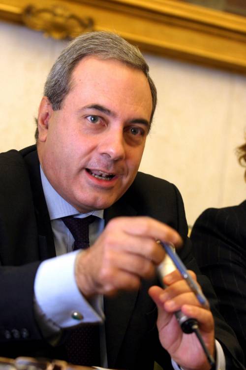 Forza Italia non può non essere rappresentata: i ministri si dimettano