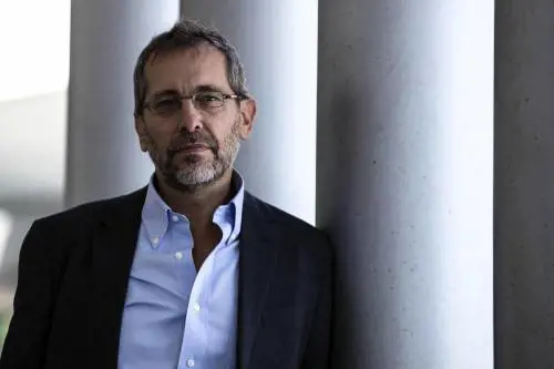 Il Conducator di Capalbio che fa il cane da guardia del Pd