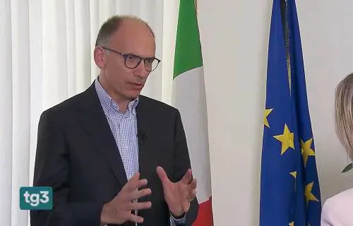 "Vado ai funerali". La decisione di Letta indigna la Lucarelli