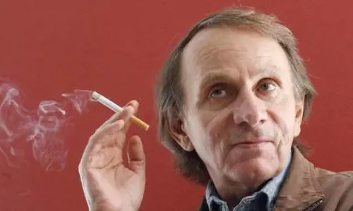 “Ho sbagliato”: così Houellebecq fa retromarcia sull’Islam