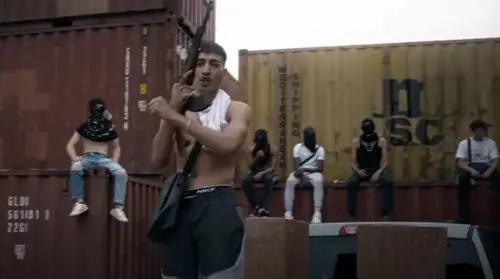 La città parallela dei trapper. "Rifiuto totale della società"