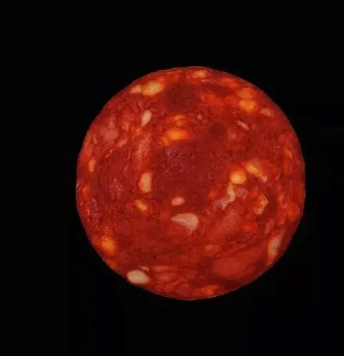 Fisico posta foto di una salsiccia spacciandola per quella di una stella. Poi si scusa