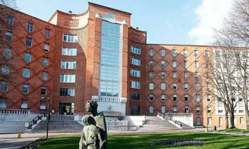 Un centinaio di ragazzi si è ammalato al Grest andando agli Spedali Civili di Brescia