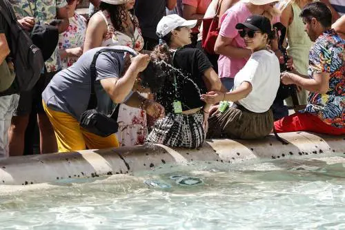 Ecco perché caldo e luce favoriscono l'aumento dell'aggressività