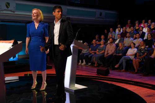 Eredità di BoJo in pericolo: lo scontro può favorire il ritorno della sinistra