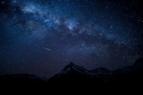 Notte di San Lorenzo, quando e come osservare al meglio lo spettacolo delle "stelle cadenti"