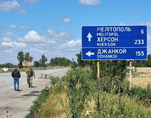 Sabotaggi, corsa ai passaporti e controffensive: cosa succede dietro le linee russe