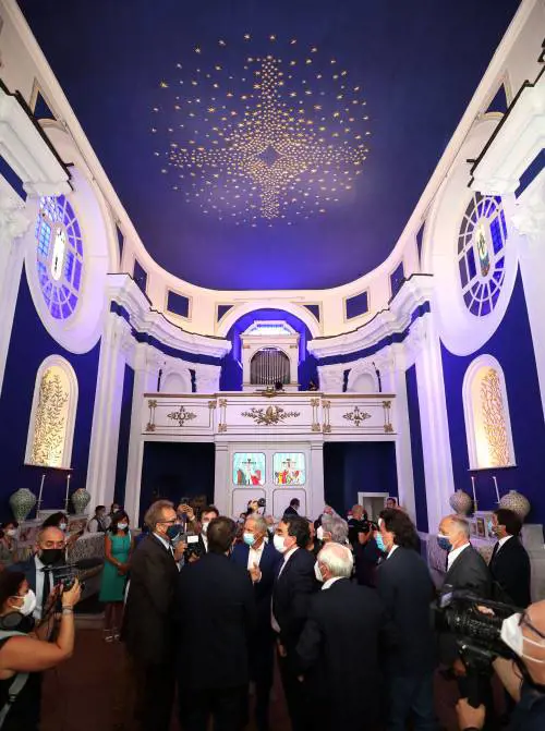 Il cielo di stelle di Calatrava nella chiesa di San Gennaro a Capodimonte