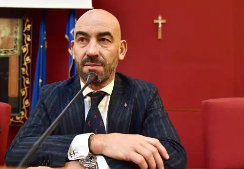 "Basta con le mascherine. Ma così un caos all'italiana. Io ministro? Vedremo..."