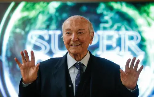 Una fine senza rimpianti: l'ultima lezione di Piero Angela