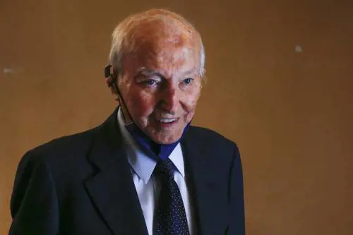 Il nonno moderno che spiegava tutto