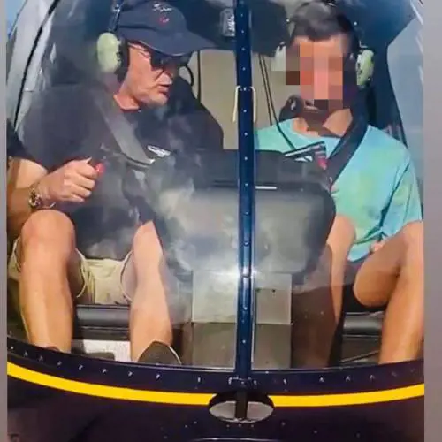 In foto (a sinistra) il pilota Giovanni Murari (Immagine da Facebook)