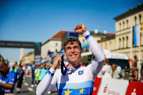 Jakobsen miracolato d'oro, l'Italbici deraglia