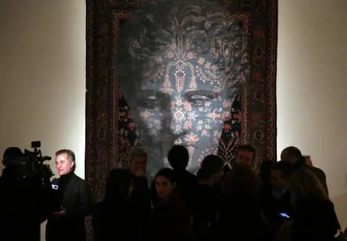 Nella Versailles degli studi di un pittore enigmatico