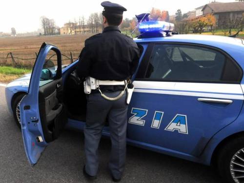 Una volante della polizia a Pisa