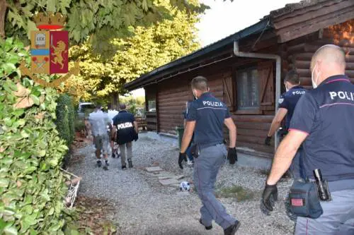 L'arresto di alcuni sinti a Lucca