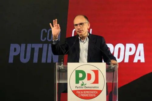 "Fare pulizia". I giovani dem smascherano Letta