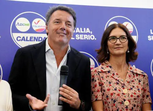 Imbarazzi e giravolte sul sindaco Sala. Quella strana coppia Renzi-Gelmini