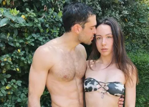 "È incinta, partorirà a gennaio". La bomba su Aurora Ramazzotti