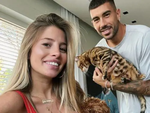 "Hai copiato...". Scoppia la polemica sul nome del figlio di Chiara Nasti