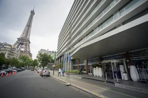 E la Francia punta su foto aeree e algoritmi per scovare piscine e verande non dichiarate