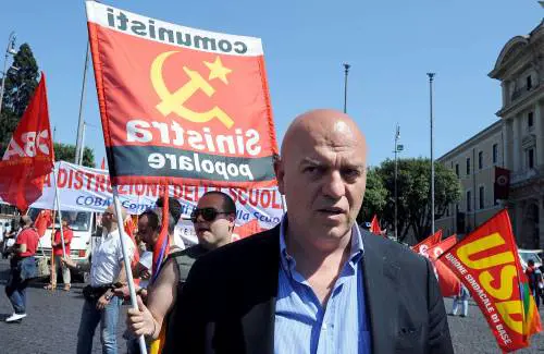 Il comunista Rizzo festeggia la morte di Gorbaciov: "Aspettavo dal '91..."